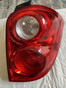 10-15 CHEVY EQUINOX  REAR RIGHT  TAIL LIGHT STANLEY P7894 USED  - Picture 1 of 9