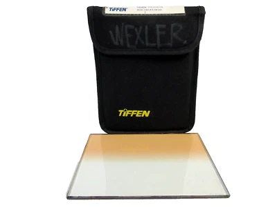 Tiffen 4x5.65" Coral 1/2 Soft-Edge Graduated Filter Horizontal Grad 4565CGCO12SH - Image 1 of 4
