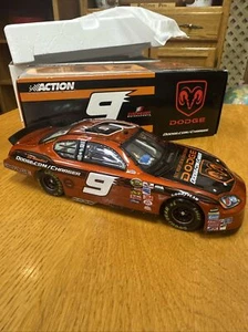 Kasey Kahne #9 Dodge Dealers / Bud Shootout 2005 Charger 1:24 - Picture 1 of 11