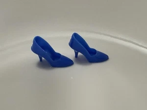 Vintage Barbie Doll Shoes Closed Toe Royal Blue Toe Pumps Heels Japan 1960s - Picture 1 of 4