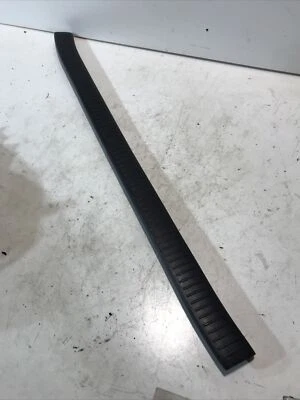 TOYOTA RAV4 2005 ACA23 PUERTA TRASERA PUERTA PLÁSTICO PLACA RASGUÑO GENUINO  Foto 1 de 3