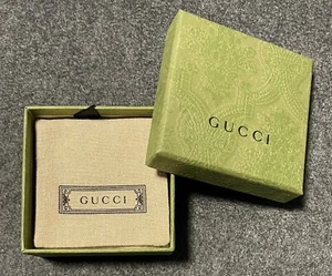 Authentic Gucci Small Green Gift Box With Jewelry Pouch   3.25” x 3.25” -  NEW - Picture 1 of 4