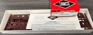 Eastern Car Works Streamline Series HO Kit 1206 Sleeper 4-4-2 Undecorated - Picture 1 of 4