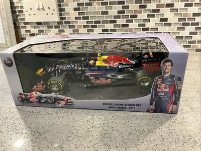 Minichamps 1.18 Mark Webber 2012 Redbull Racing Car F1 Formula One  - Image 1 of 4