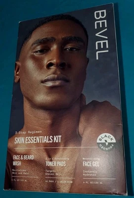 Bevel Skin Care Set Includes Face Wash with Aloe Vera Glycolic Acid Exfoliating - Image 1 of 4