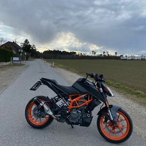 ktm duke 125 motorrad gebraucht - Bild 1 von 2