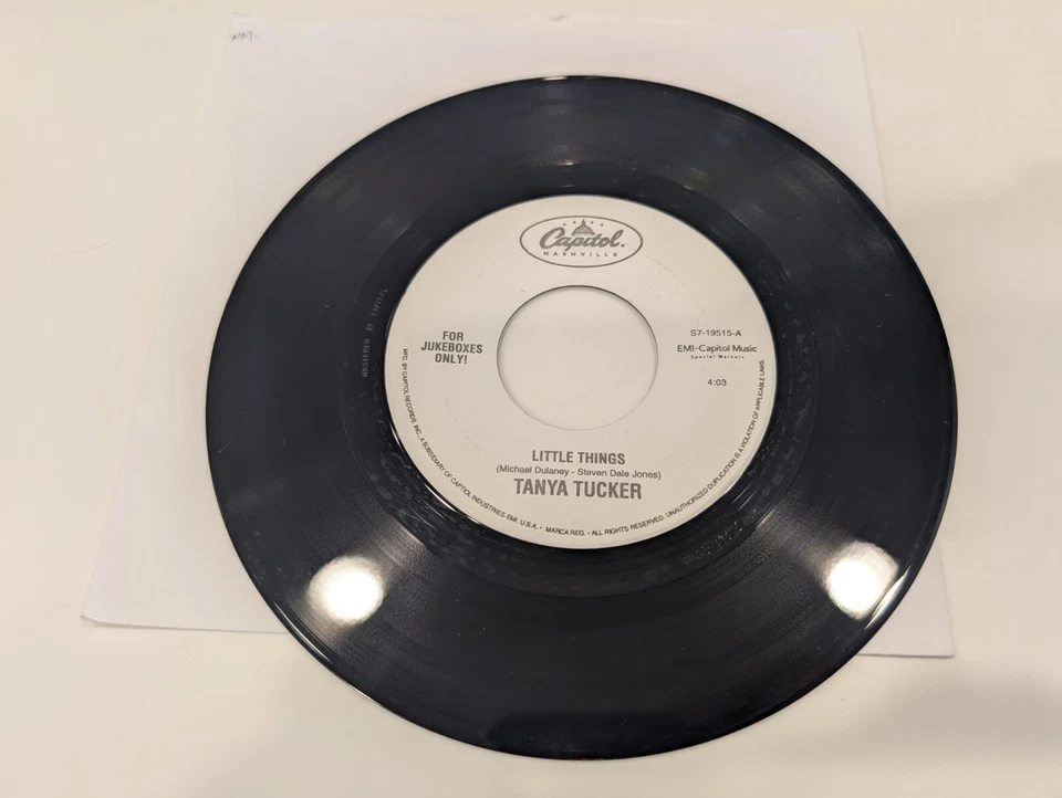 Tanya Tucker "Little Things / You Don't Do It" Vinyl 7" Single (NM- disc; nice!) - Image 1 of 1