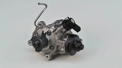 Audi A6 4G A4 8K Q5 8R VW Hochdruckpumpe Dieselpumpe 04L 130 755 d / 04L130755D - Image 1 of 4