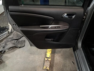 Used Rear Left Door Interior Trim Panel fits: 2017 Dodge Journey  Grade A Foto 1 de 4