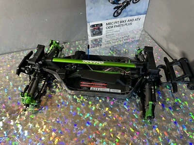 Traxxas Rustler Ultimate Edition 4x4 Vxl Chassis Roller Green Brushless W/ SERVO - Image 1 of 4