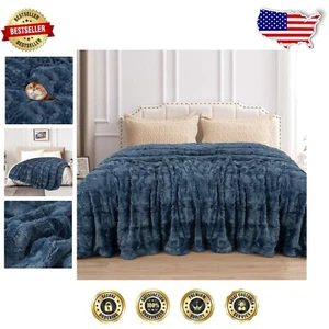 Elegant Navy Faux Fur Throw Blanket - Extra Soft & Fluffy Double-Sided Design - Picture 1 of 9