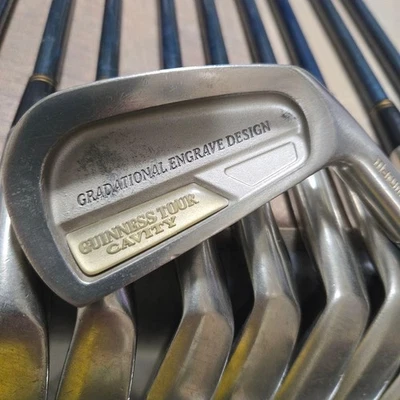 MARUMAN GUINNESS TOUR Iron Set 3-PW-AW-SW(10Clubs) Flex R Regular Shaft : Carbon - Image 1 of 4
