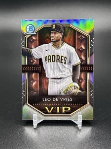 2025 Bowman Chrome Leo De Vries VIP-14 VIP Prospects rifrattore San Diego Padres - Foto 1 di 2