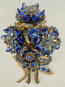STANLEY HAGLER GOLDTONE BLUE RHINESTONE FLORAL LARGE BROOCH RARE K525A - Picture 1 of 7