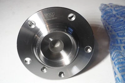 Moog 513210 - Cojinete de rueda y buje 2004-2011 BMW 525 528 530 535 545 550 645 650 Foto 1 de 4
