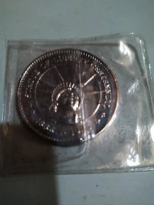 Statue Of Liberty Centennial Double Eagle Commemorative Silver Coin T16 - Picture 1 of 3