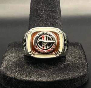 Anillo Ford Mustang Vintage Estate Antiguo Tono Plata - Talla 9.5 - Imagen 1 de 4