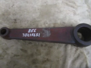 International Farmall 856 3 Pt Rockshaft Lift Arm 382156R1 Antique Tractor - Picture 1 of 9