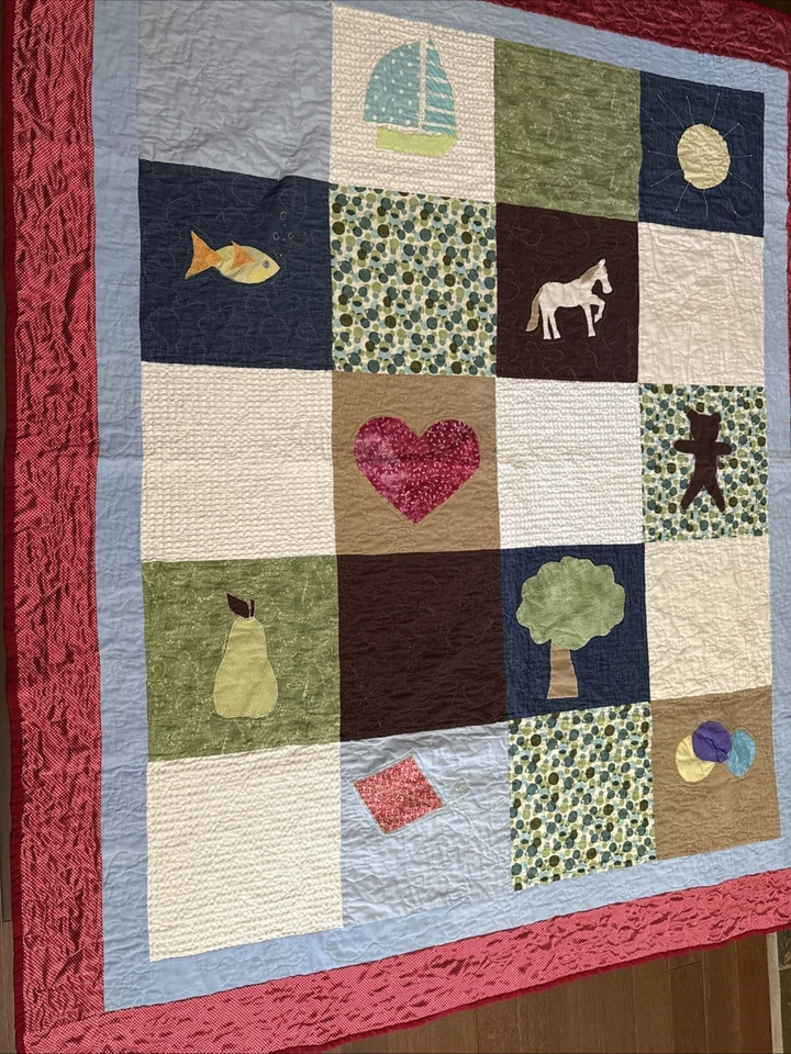 Vintage Handmade  Patchwork Appliqué Unisex Baby Nursery Crib Quilt Textured - Image 1 of 4