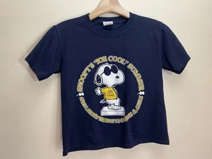 Vintage Snoopy Peanuts T-shirt Youth Size Small Anti Smoking Joe Cool Santa Rosa - Picture 1 of 14