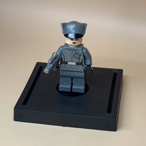 Lego Star Wars Minifigure sw0665 First Order Officer Female 75104 - Picture 1 of 1