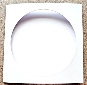 5 White Double/Fold Card Blanks with 115mm Round Aperture & White Envs 140mm Sq - Picture 1 of 1