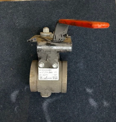 Victaulic Grooved Butterfly Valve V040362211 4" 300 PSI - Image 1 of 4