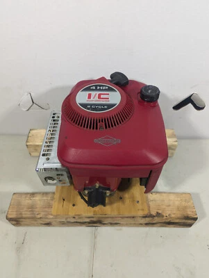 NOS Briggs & Stratton 4HP I/C 2 Cycle 096722-3044-03 2 Cycle Engine Oil Mix 50:1 - Image 1 of 4