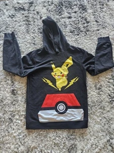 ๐ฅ Boys Sz XXL Pokemon Pickachu Pullover Sweatshirt BLACK ๐ฅ - Picture 1 of 4