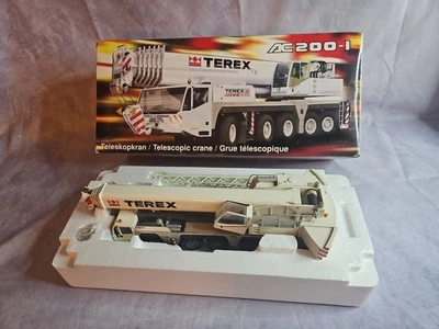 Grúa Móvil Terex Demag AC200-1 - NZG Escala 1:50 Diecast Modelo #514 Nueva Foto 1 de 3