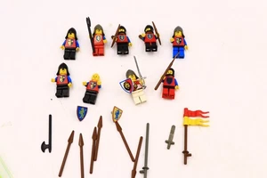 Lego Classic Castle Lot Of 10 Minifigures Lion Knights Royal W/ Accs - Picture 1 of 11