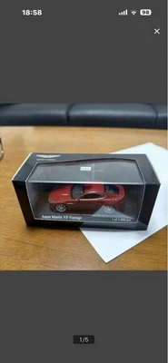 MINICHAMPS 1/43 Aston Martin V8 Vantage Red - Image 1 of 4