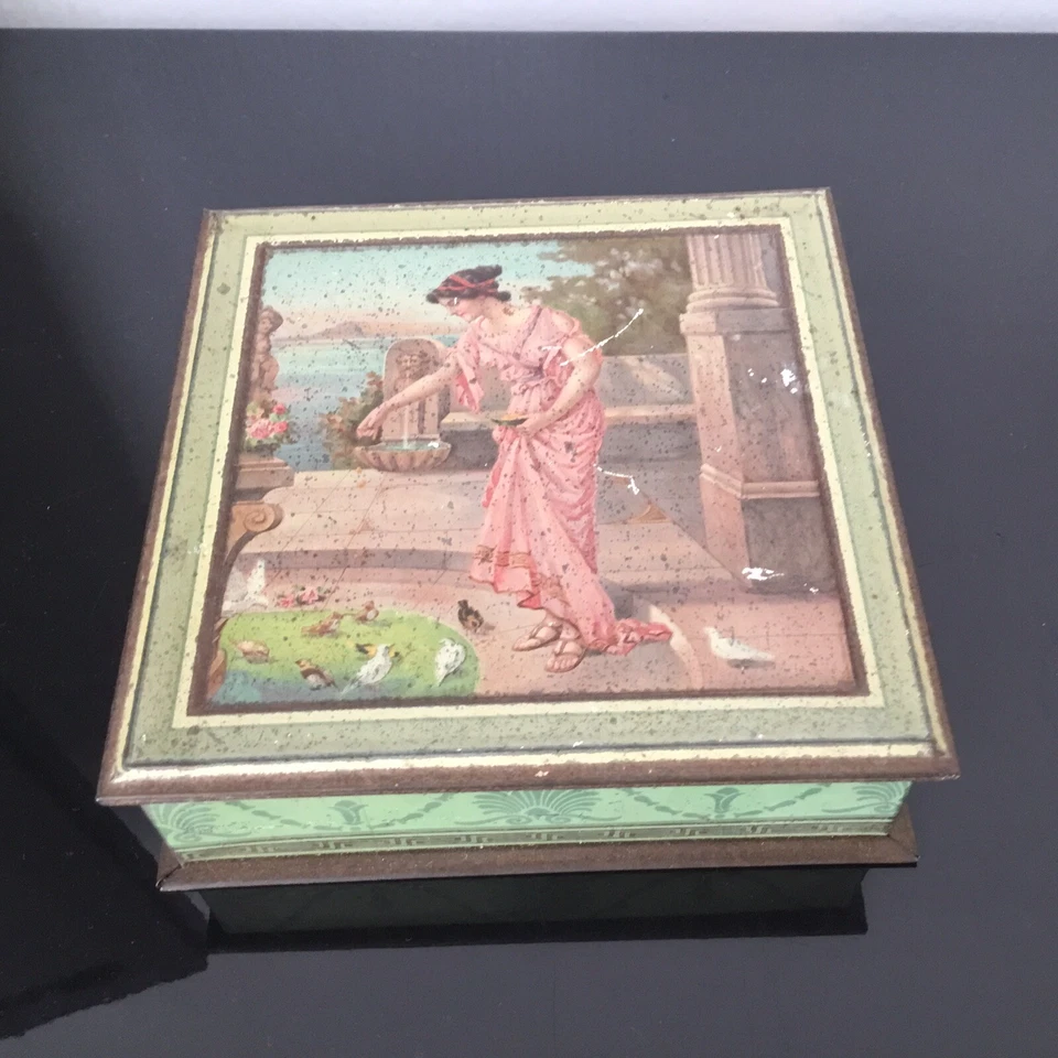 PERNOT BOITE TOLE LITHOGRAPHIEE BISCUITS ART NOUVEAU ART DECO ROMAINE POMPEI - Photo 1/4