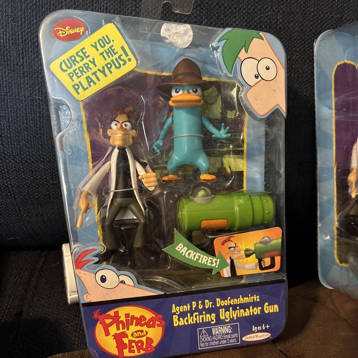 TOMY T8207EU – Pocket Money Phineas Und Ferb Figuren – Offizielle Disney-Charaktere – Perfekt Zum Sammeln & Spielen