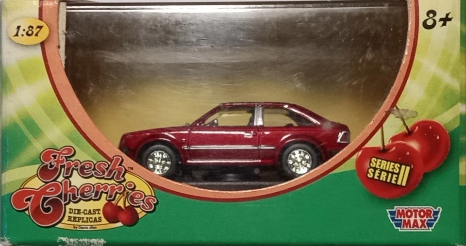 1975 Honda Civic MOTORMAX Fresh Cherries 1 87 HO Scale Die-cast Vehicle