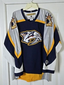 Vintage KOHO Nashville Predators NHL Hockey Jersey Men's Size Large Blue Silver - Picture 1 of 3