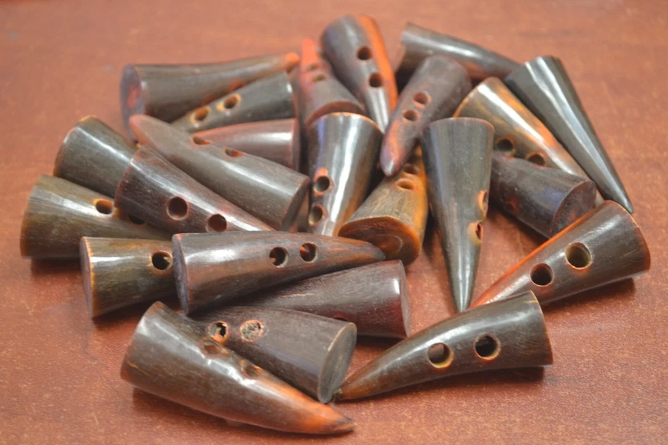 20 PCS DYED RED BUFFALO HORN TOGGLE SEWING 2 HOLE BUTTONS CRAFT 2" #T-256 - Image 1 of 1