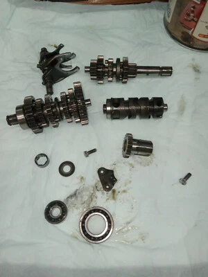 HONDA XR100R XR 100  1994  TRANSMISSION GEARS SHIFTER DRUM, SHIFTER FORKS A2371 - Image 1 of 4