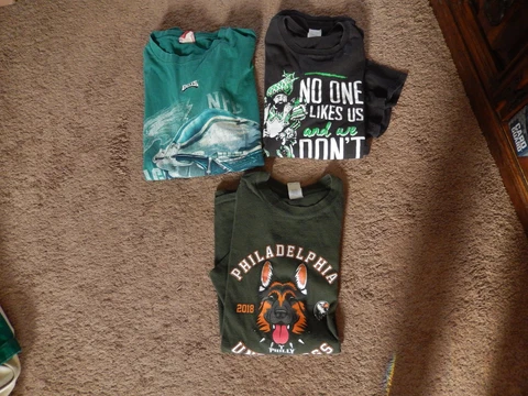3 PHILADELPHIA EAGLES T SHIRTS SIZE 2XL Cover