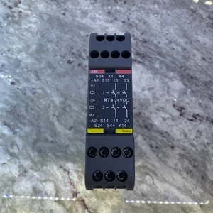 ABB Jokab Safety 2TLA010029R0000 RT9 24DC Safety relay - Picture 1 of 6