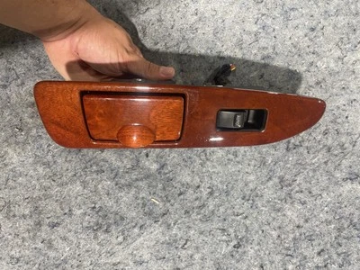 1998-2002 Lexus LX470 Window Switch Driver Rear.  - Изображение 1 из 4