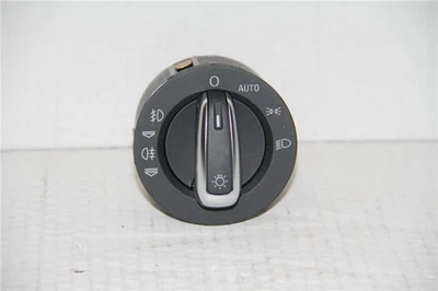 4F2941531E Headlight switch Audi A6 / allroad Q7 RS6 S6 New genuine Audi part - Image 1 of 2