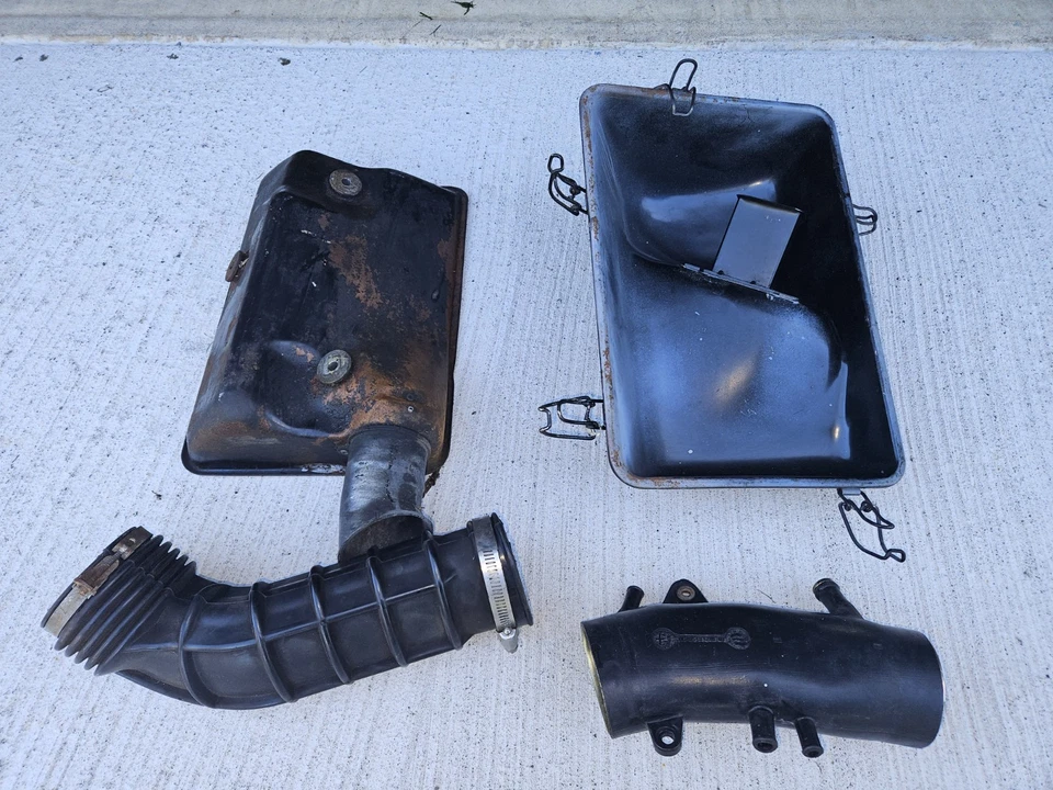  Filtro de aire y tubos Alfa Romeo Spider Veloce OEM limpiador 1987 1988 Foto 1 de 4