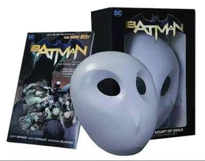 Batman-The Court Of Owls Book & Mask Set-Sealed DC Comics BRAND NEW - Picture 1 of 3