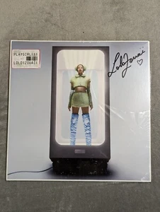 NEW Lolo Zouai SIGNED Playgirl CLEAR VINYL LP - TOUR EXCLUSIVE set. - Imagen 1 de 5