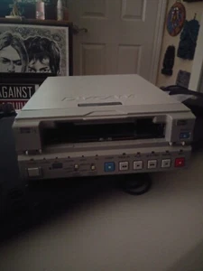 DSR11 Sony Mind Tape Deck - Picture 1 of 4