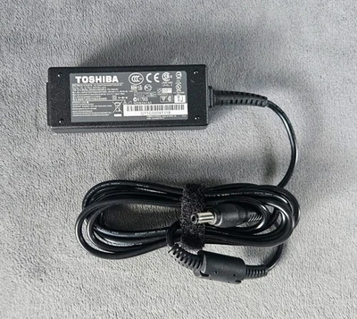 10 Pcs Toshiba PA3743U-1ACA 30W 19V 1.58A Genuine AC Adapter No Power Cord OEM - Image 1 of 4