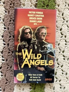 The Wild Angels (1966) VHS Peter Fonda Nancy Sinatra Bruce Dern Cult Biker Film - Picture 1 of 4