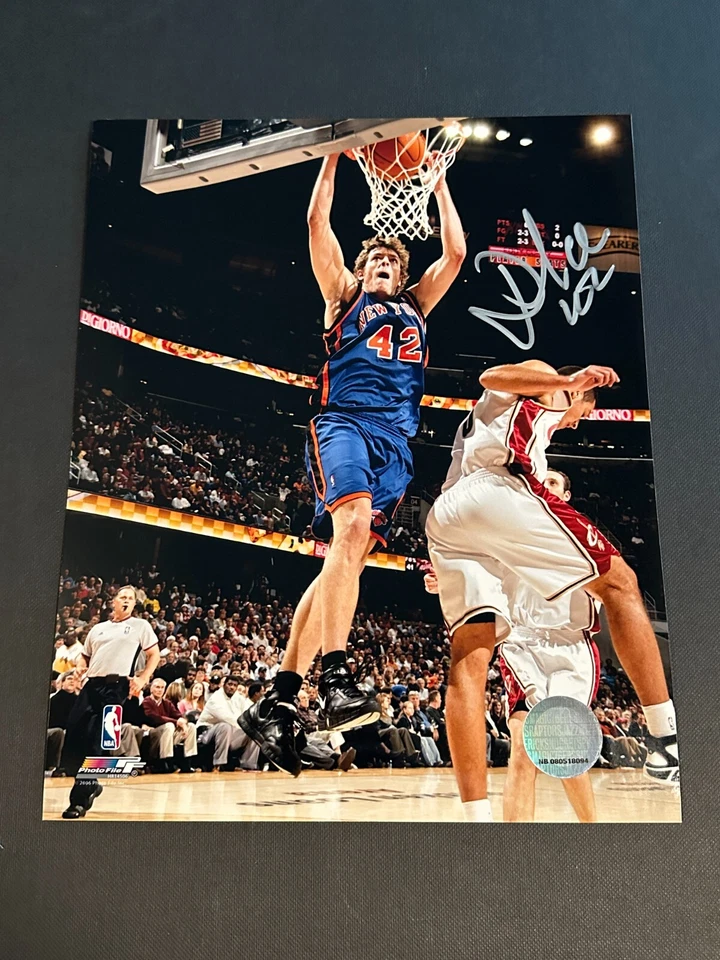 David Lee Signed 8x10 Photo Auto New York Knicks NBA Autograph COA - Image 1 of 1