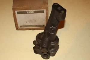 NOS TRW 50028 Oil Pump - 1961-72 Chev 336, Pontiac 389, 421, 428, 326, 215 etc. - Bild 1 von 6